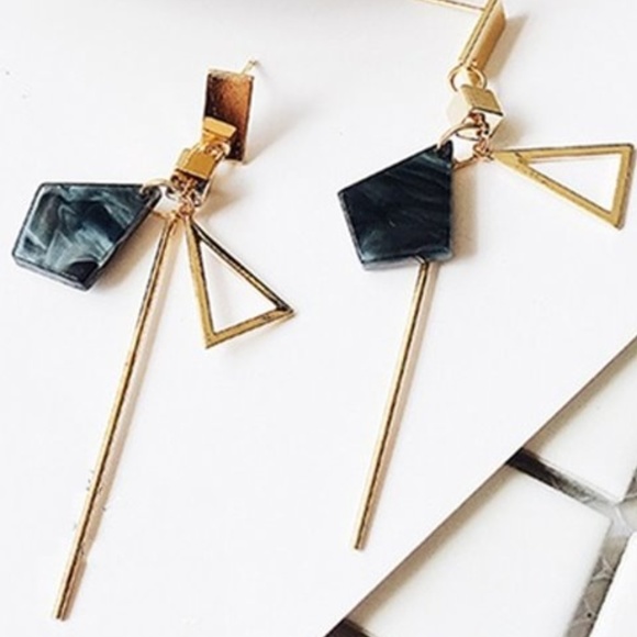 Stacked Geometric Dangle Earrings - Picture 2 of 5